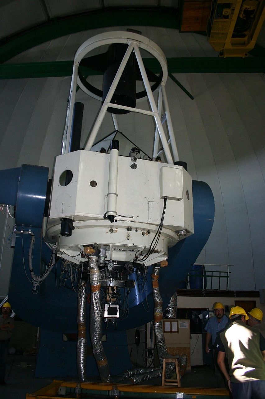 Celda del espejo primario Telescopio Dr. Sahade.jpg
